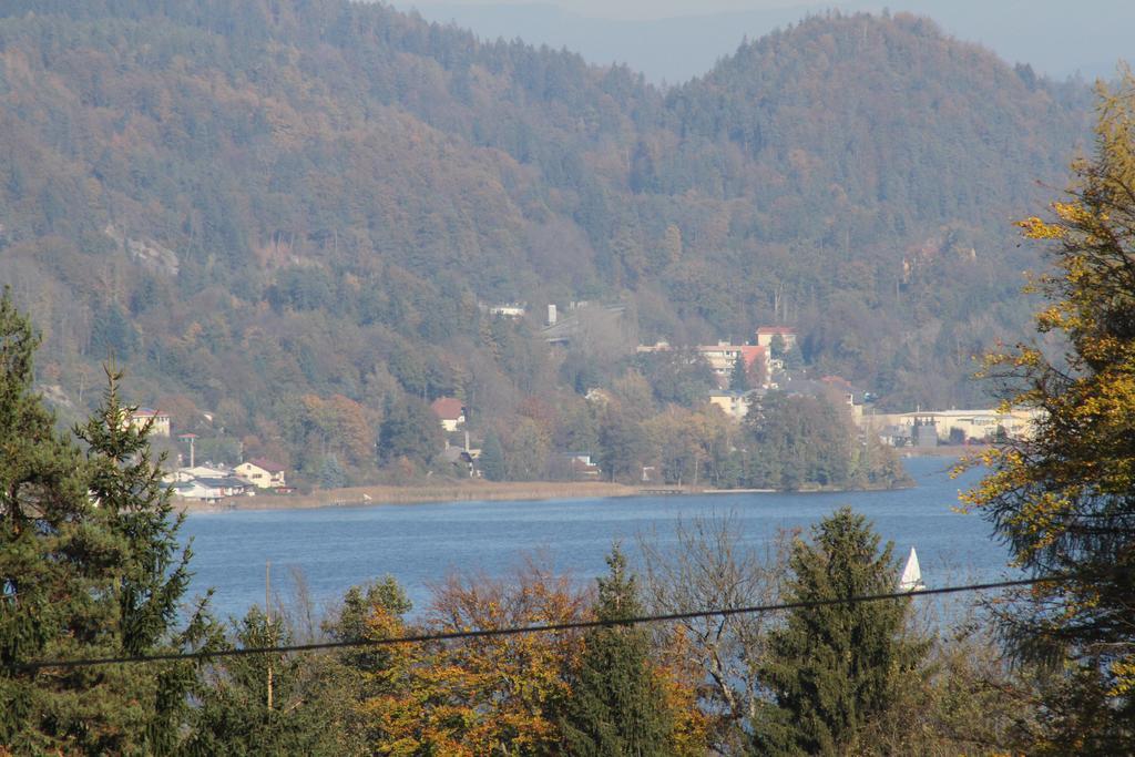 Ferienwohnung Kusternik Velden am Woerthersee Bilik gambar