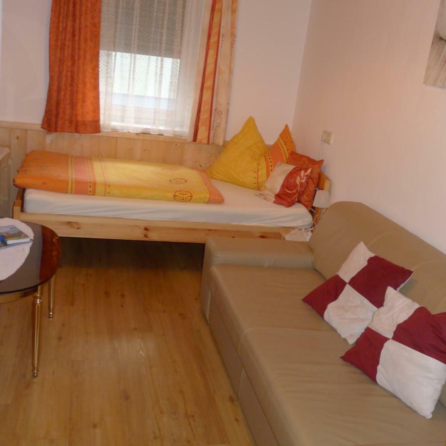 Ferienwohnung Kusternik Velden am Woerthersee Luaran gambar